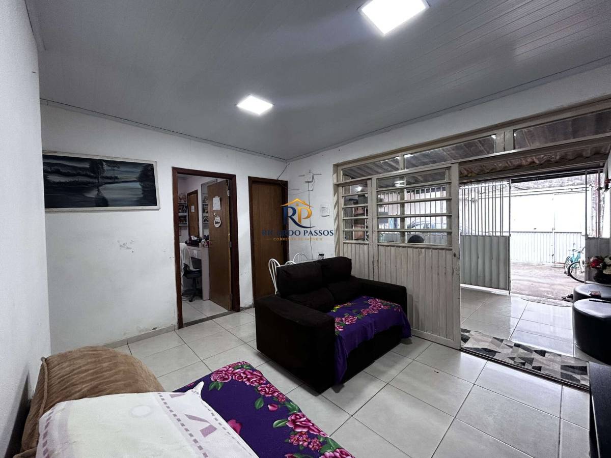 Casa com 3 quartos, sendo 2 semi-suítes na QD 15 do Paranoá, próxima à Bluefit - Ricardo Passos - Corretor de Imóveis