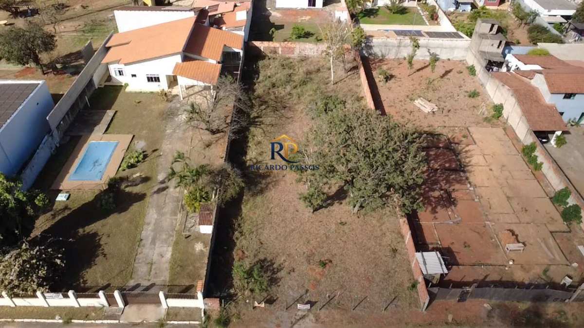 Lote Plano 1.000m² no Mansões Entre Lagos – Etapa 1 | 900m da Portaria - Ricardo Passos - Corretor de Imóveis